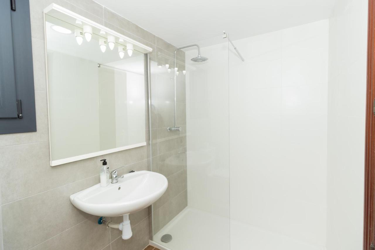 Rooms Tarragona Bagian luar foto