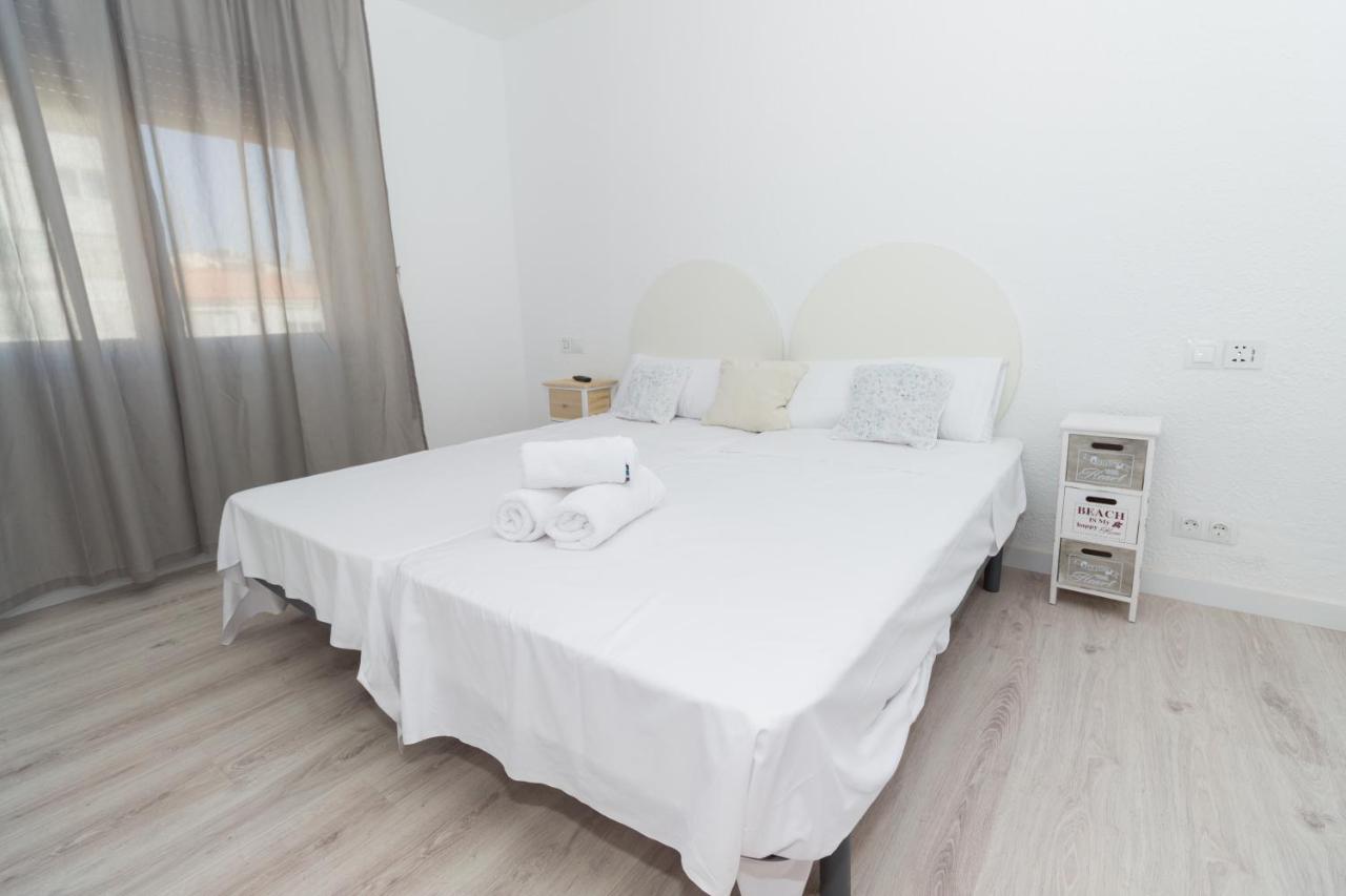 Rooms Tarragona Bagian luar foto