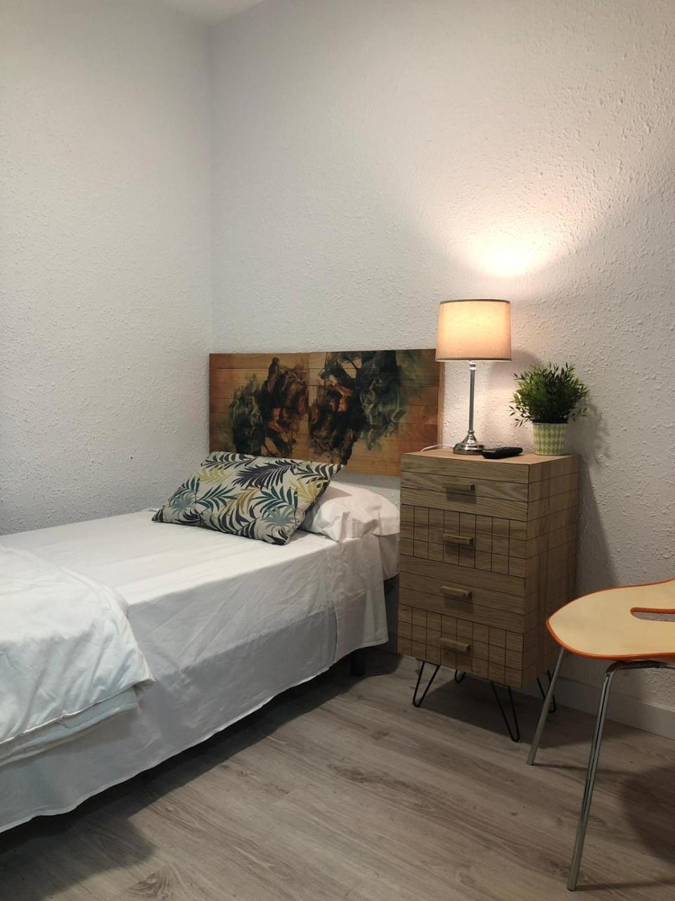 Rooms Tarragona Bagian luar foto