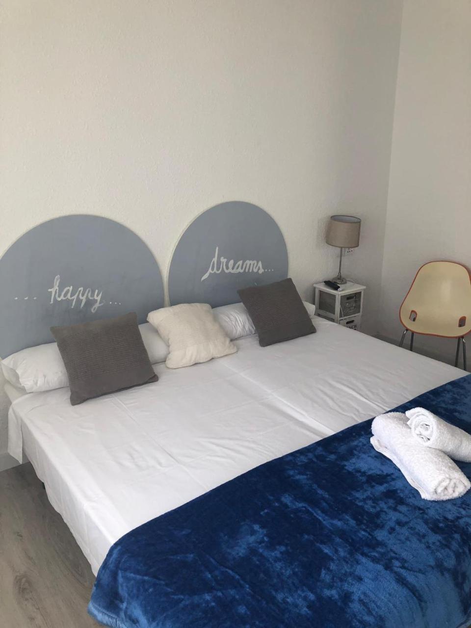 Rooms Tarragona Bagian luar foto