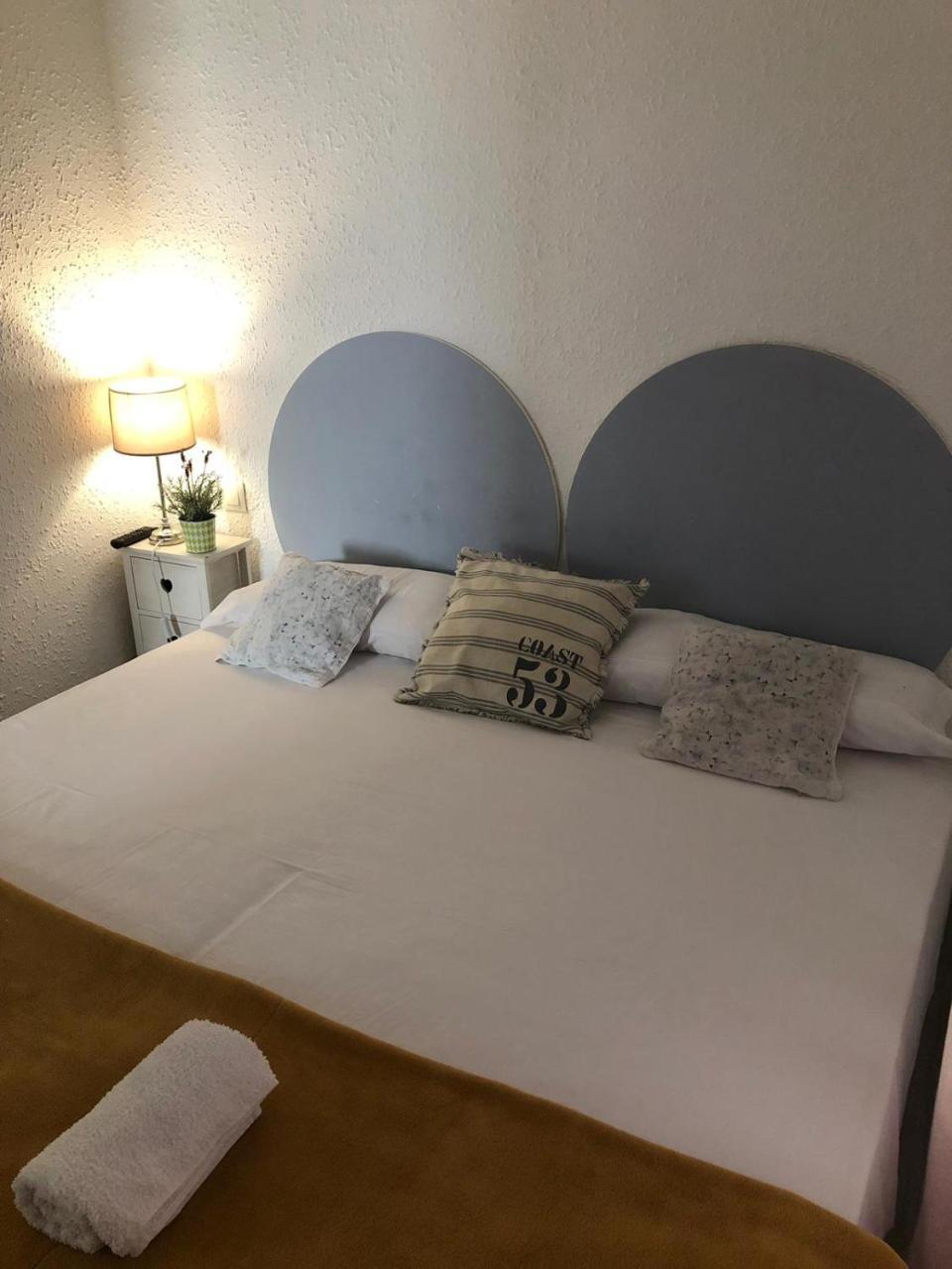 Rooms Tarragona Bagian luar foto