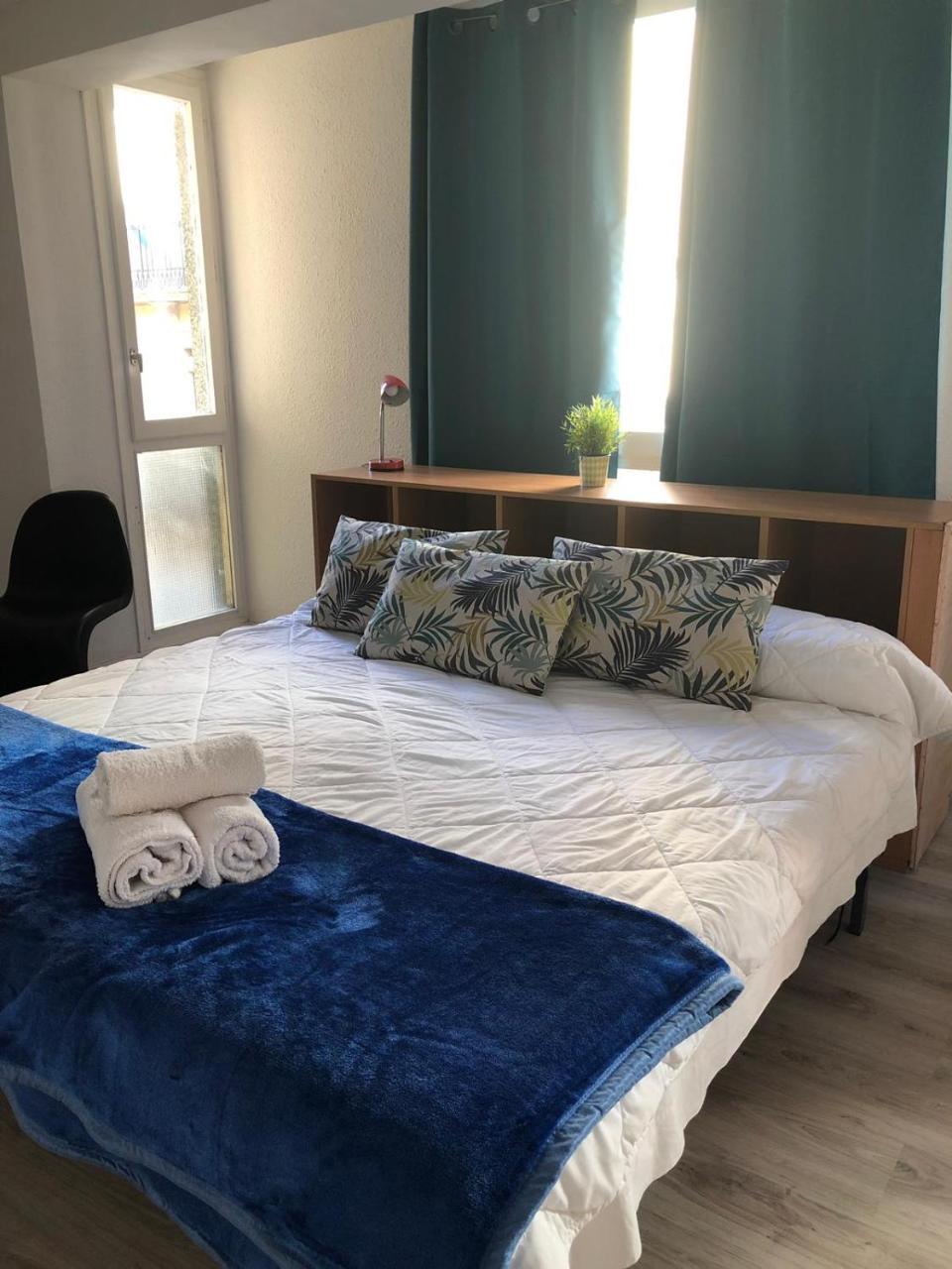 Rooms Tarragona Bagian luar foto